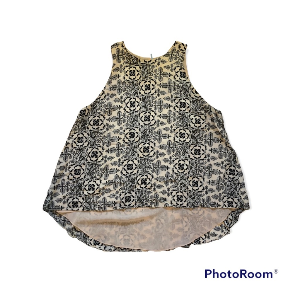 Elizabeth and James Silk Hi Lo Blouse